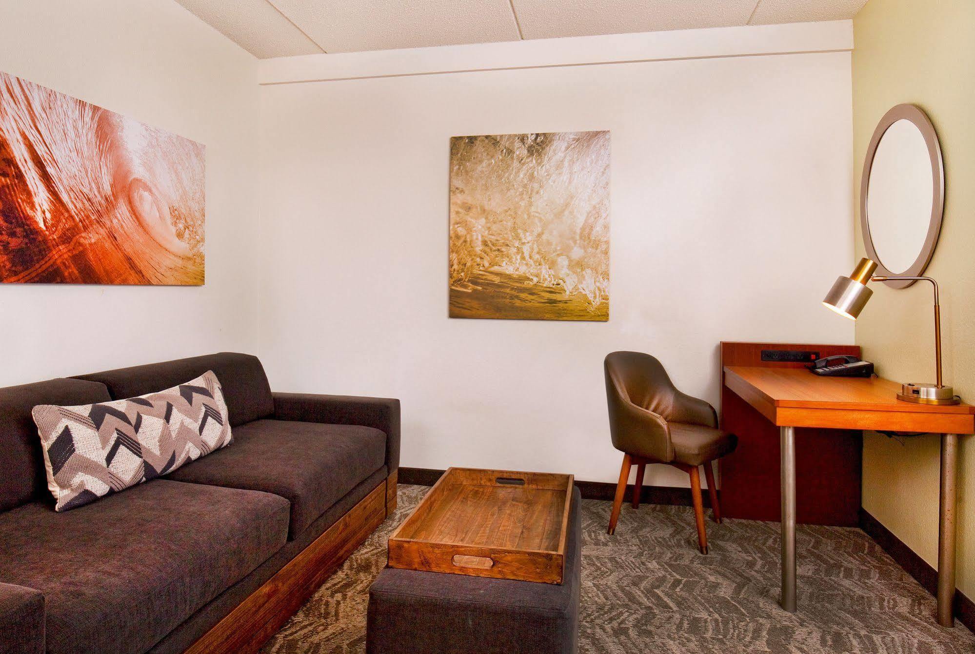 Springhill Suites Chesapeake Greenbrier Εξωτερικό φωτογραφία